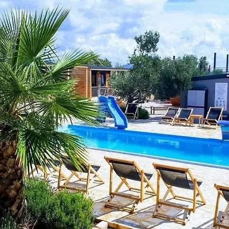 Mobile Pelin With Shared Pool