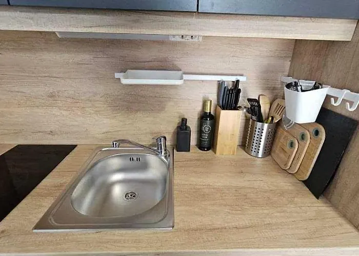 בית נופש Mobile Pelin With Shared Pool *