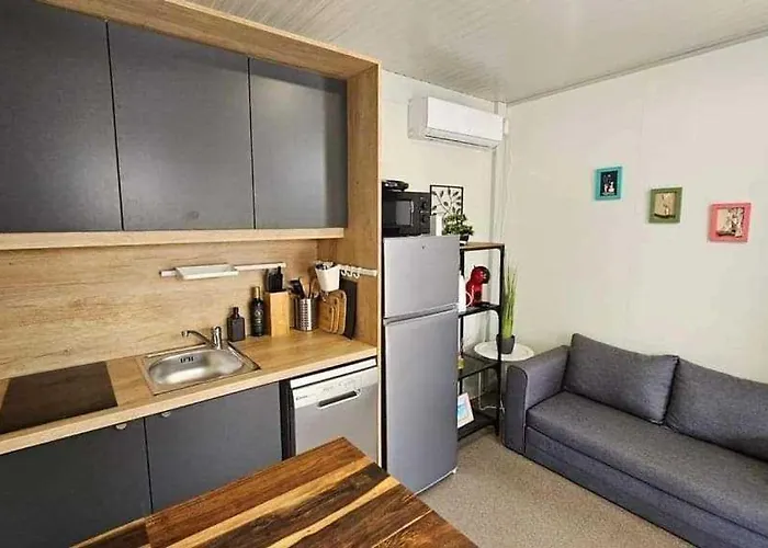 בית נופש Mobile Pelin With Shared Pool *