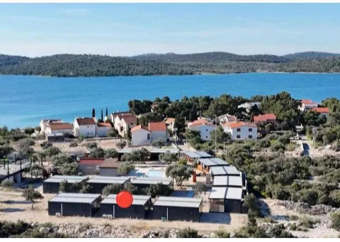 Mobile Pelin With Shared Pool * פירובאץ