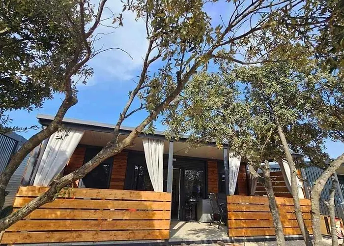 Mobile Pelin With Shared Pool בית נופש