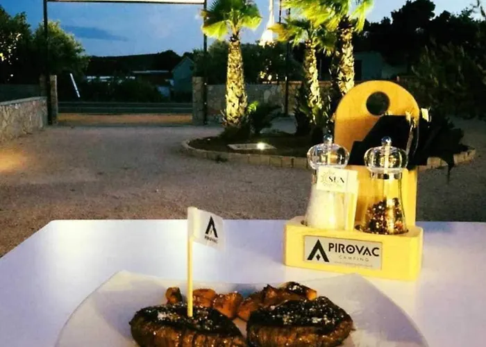 Mobile Pelin With Shared Pool בית נופש